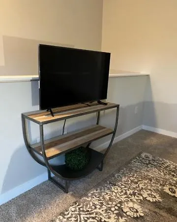 Uptown Gem Spacious Condo With Parking-Wifi-10 Min Walk To Spectrum Center Charlotte Exterior photo