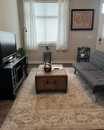 Uptown Gem Spacious Condo With Parking-Wifi-10 Min Walk To Spectrum Center Charlotte Exterior photo